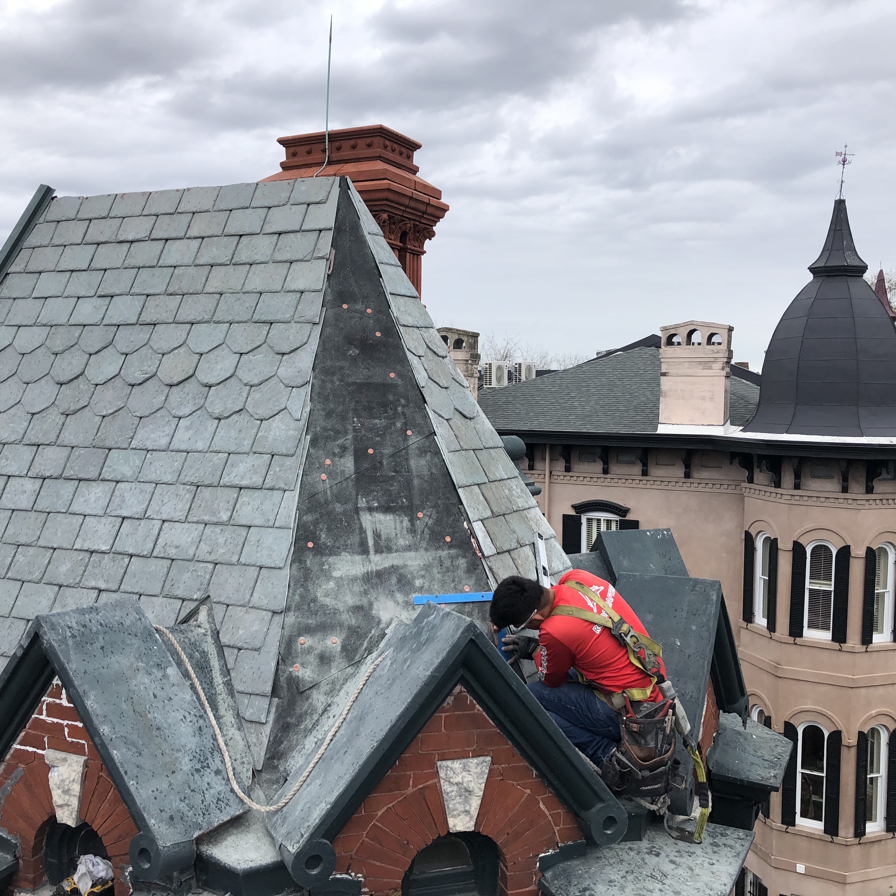 Real Vs. Synthetic Slate Roofing: Know The Differences